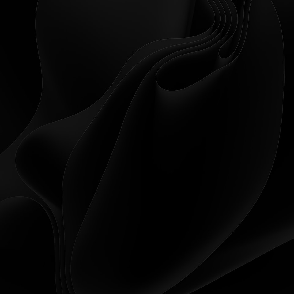 Black Cushion Apple